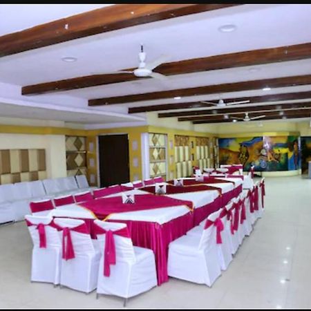 Jagādhri Hotel Ng Paradise מראה חיצוני תמונה